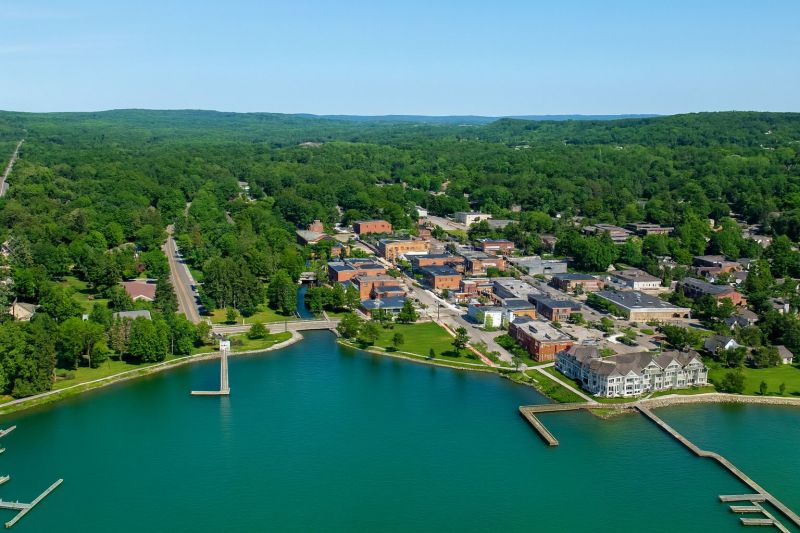 Best Siding Replacement pros in Brighton, MI