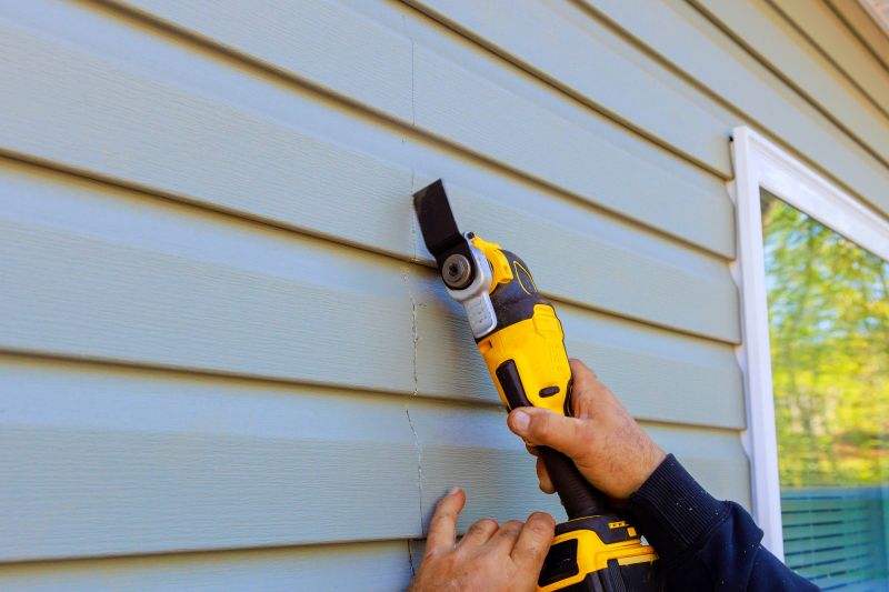 Top Siding Repair Companies in Utica, MI